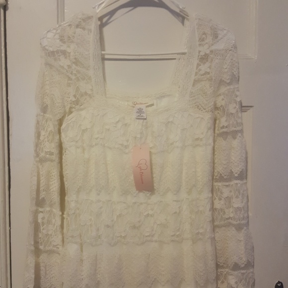 LACE DRESS - Picture 1 of 3